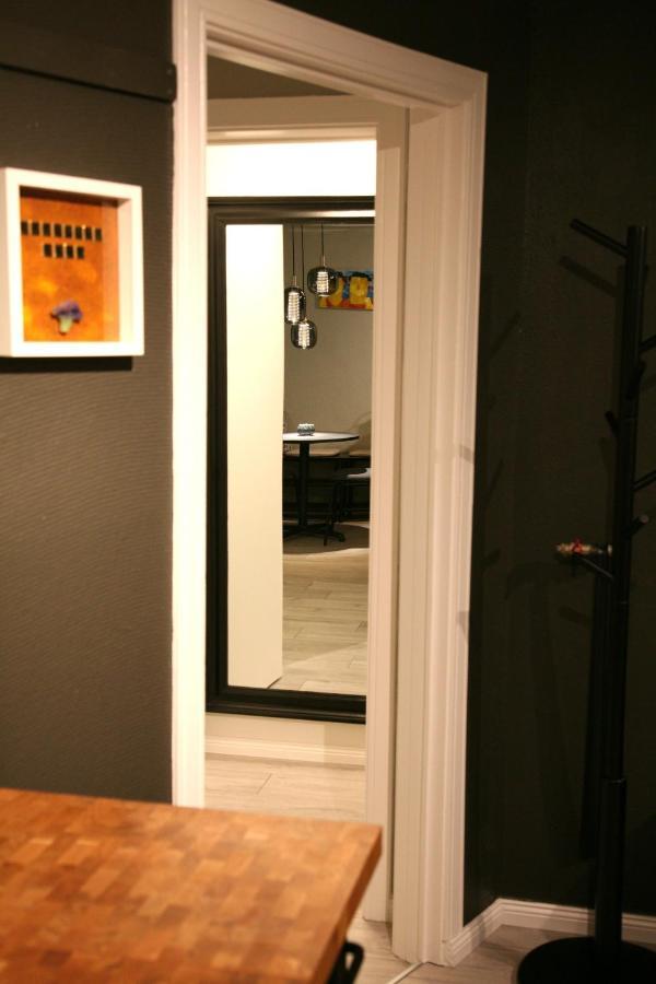 Spacious & Refurbished 1 Bedroom Apartment In Suburban Reykjavik Garthabaer Kültér fotó