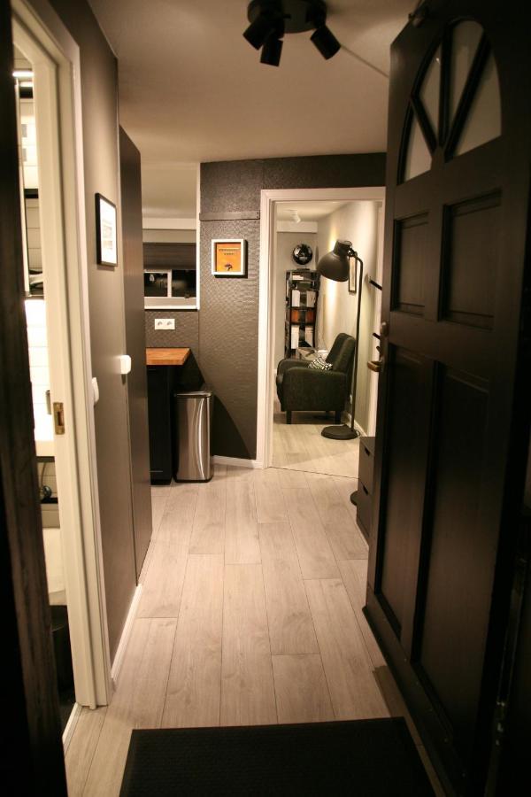 Spacious & Refurbished 1 Bedroom Apartment In Suburban Reykjavik Garthabaer Kültér fotó